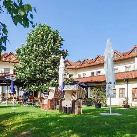 Nice In W/ 2 Bedrooms Апартаменты