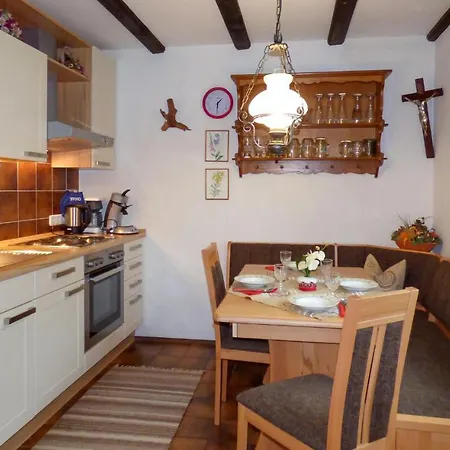 Daire Nice In W/ 2 Bedrooms *
