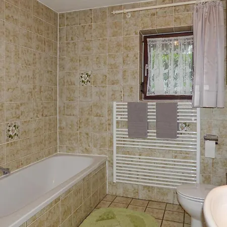 Daire Nice In W/ 2 Bedrooms *